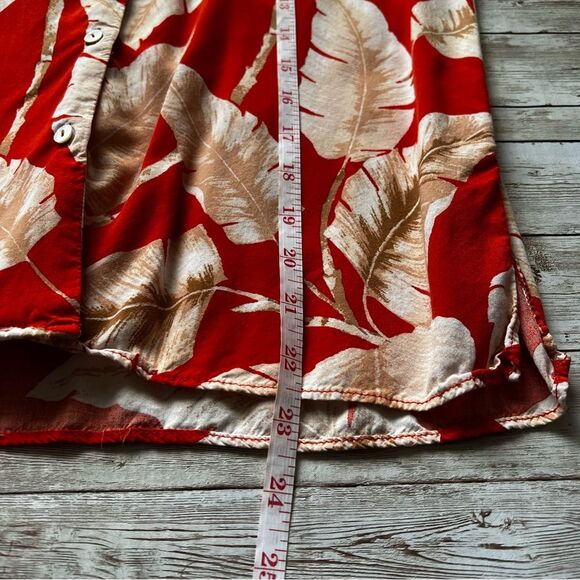 Forever 21 Hawaiian Shirt Floral Button Down Orange Size XS - Picture 6 of 7